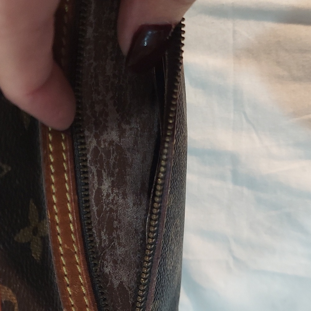 LOUIS VUITTON Marly Dragonne GM Clutch Hand Bag Monogram Brown - Picture 10 of 14